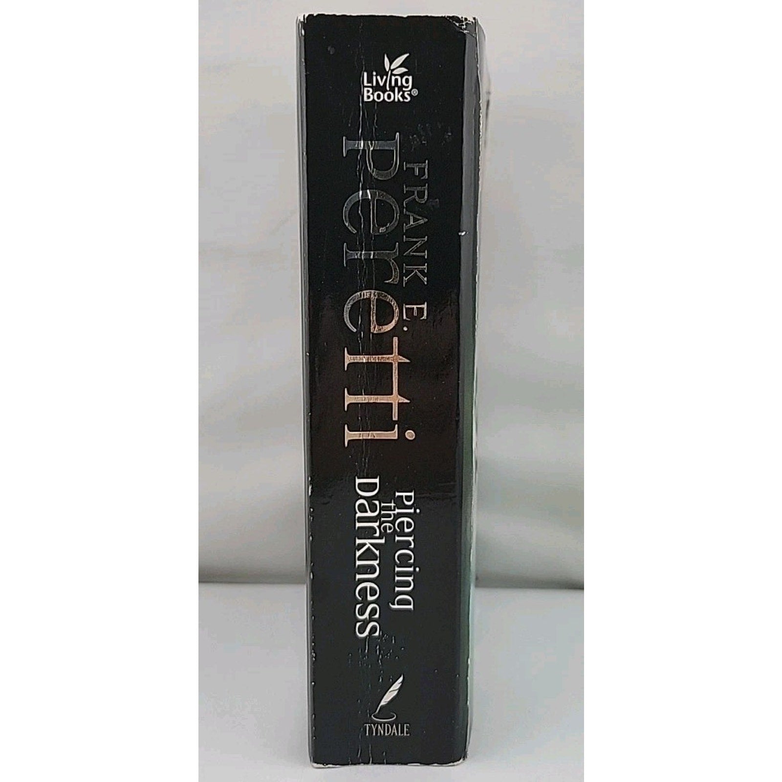Piercing the Darkness by Frank E. Peretti (2002, Trade Paperback)