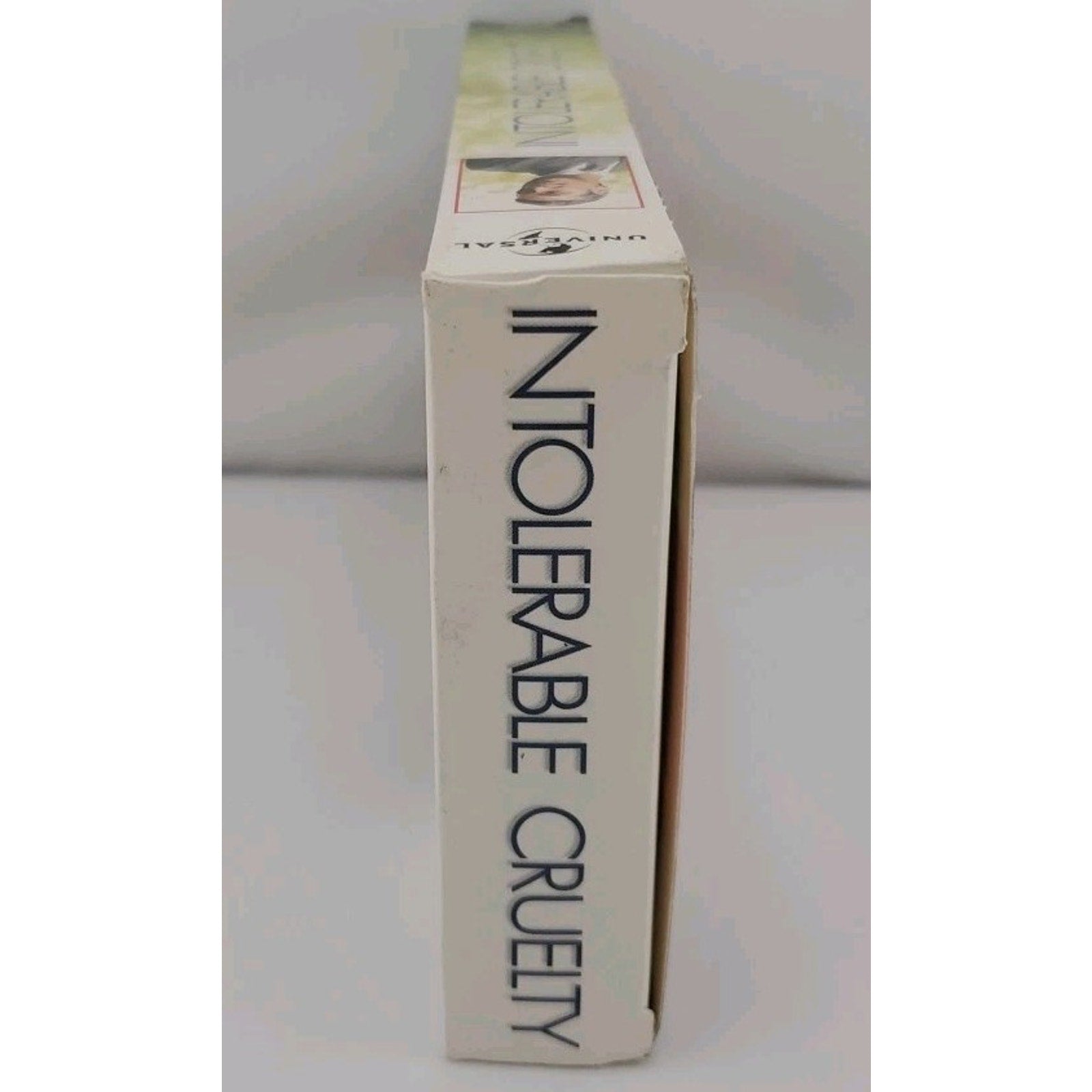 Intolerable Cruelty (VHS, 2004)