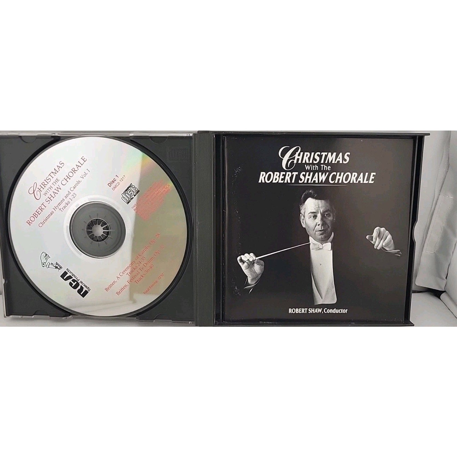 Christmas With The Robert Shaw Chorale (2 CD Set, 1996, Musical Heritage)