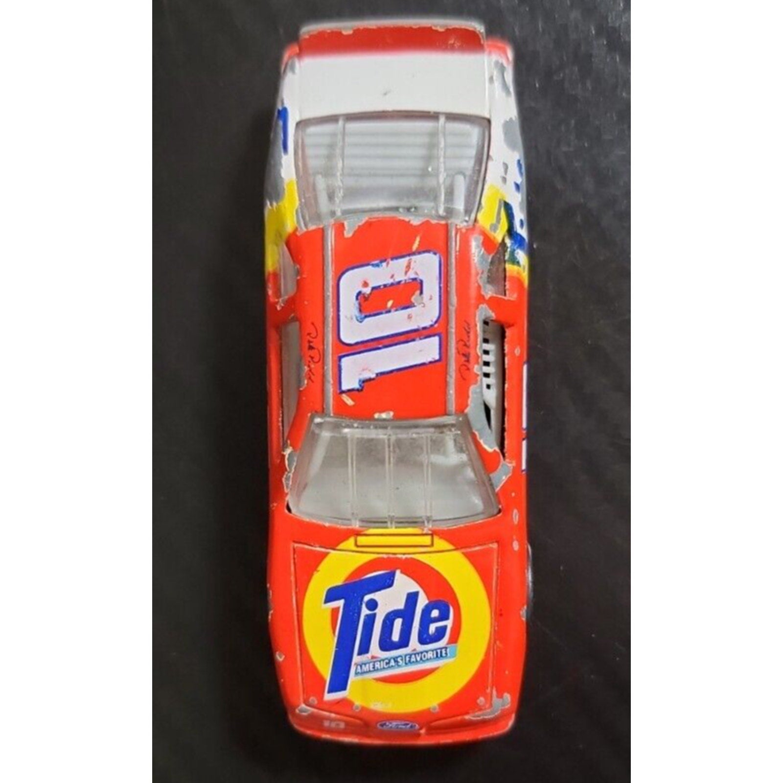 Tide 10 Diecast Car