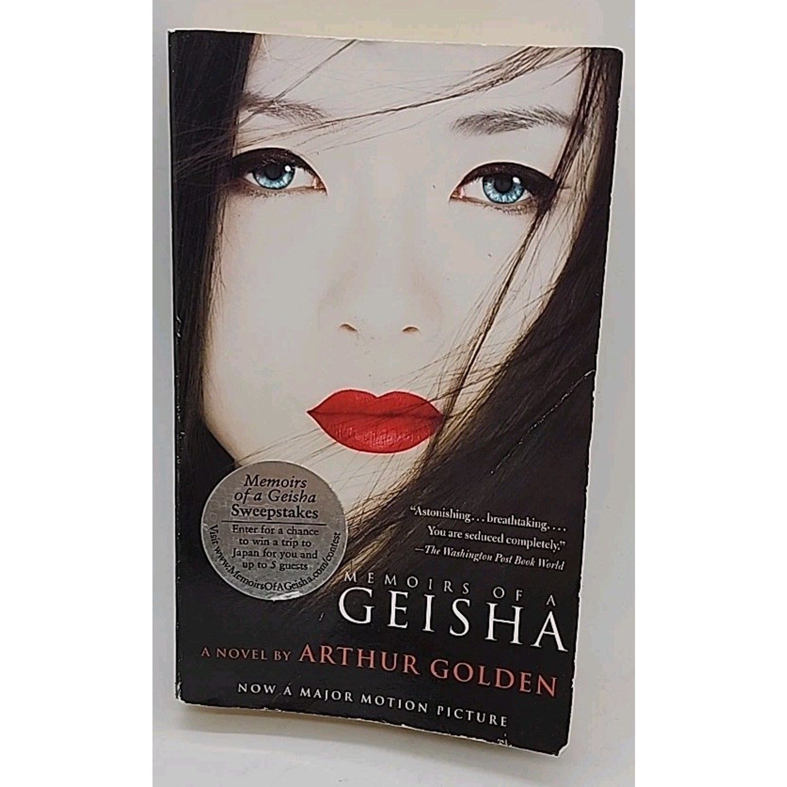 Memoirs of a Geisha by Arthur Golden (2005, Mass Market)