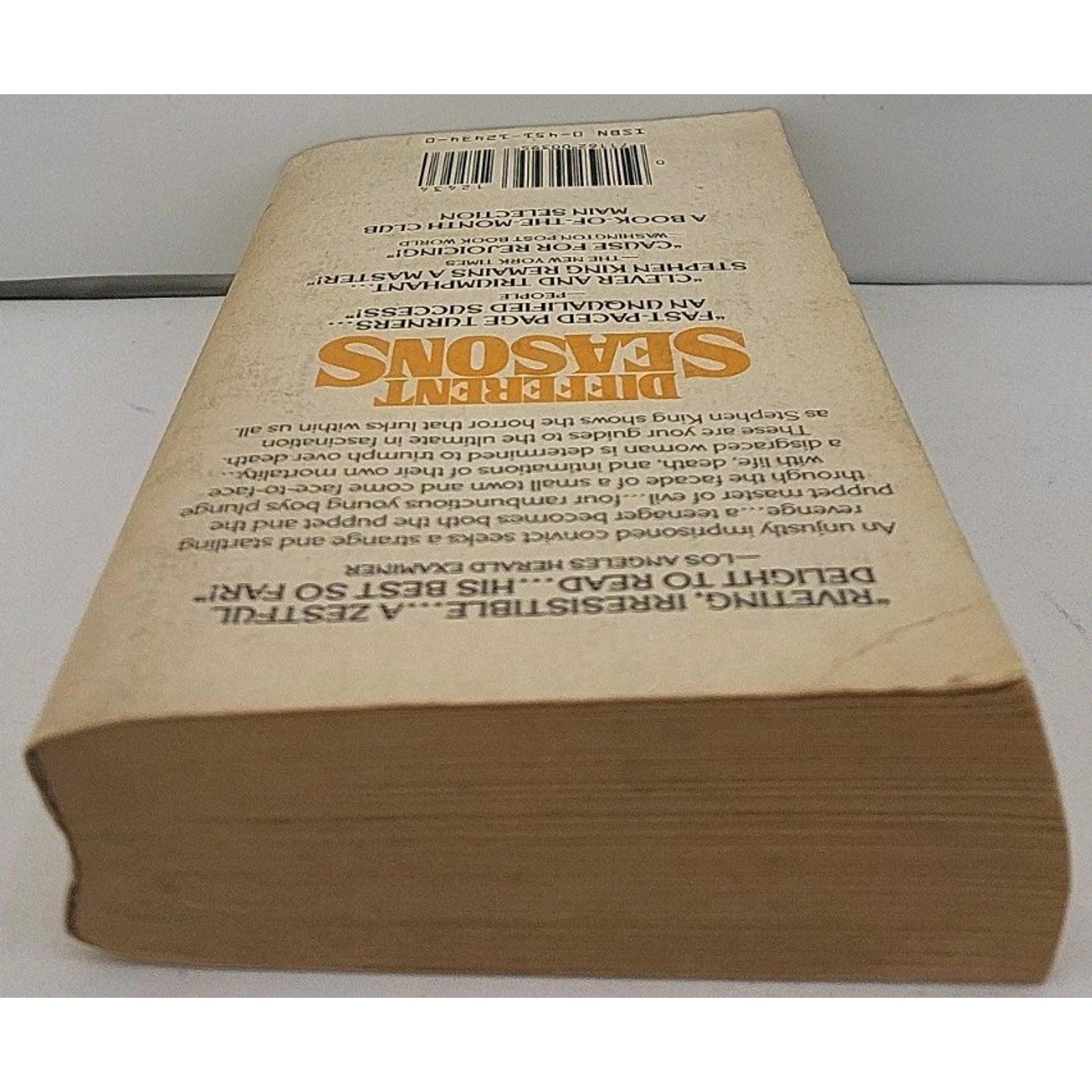 Different Seasons By Stephen King (Paperback)