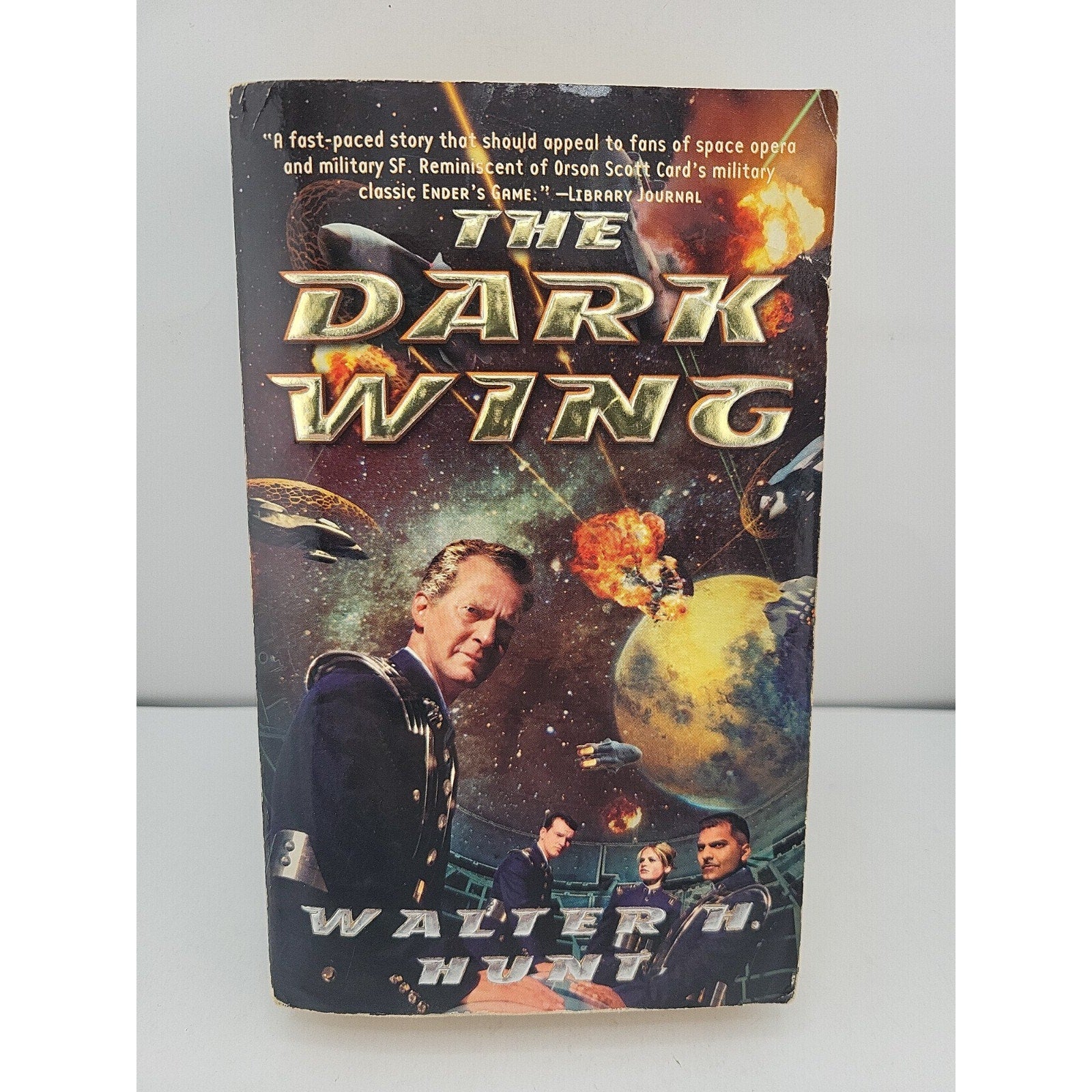 Dark Wing by Walter H. Hunt (2002, Mass Market)