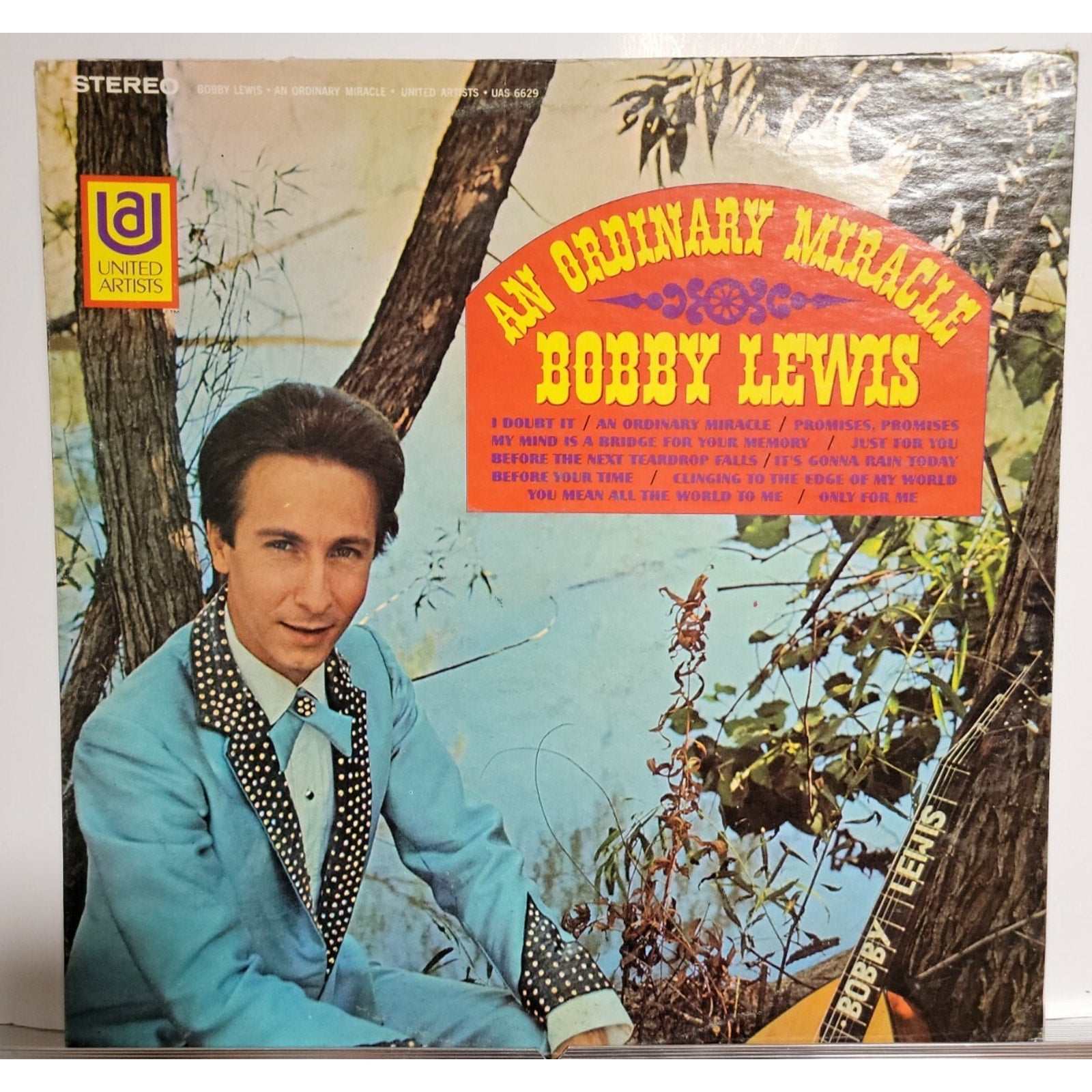 Bobby Lewis – An Ordinary Miracle (Vinyl)