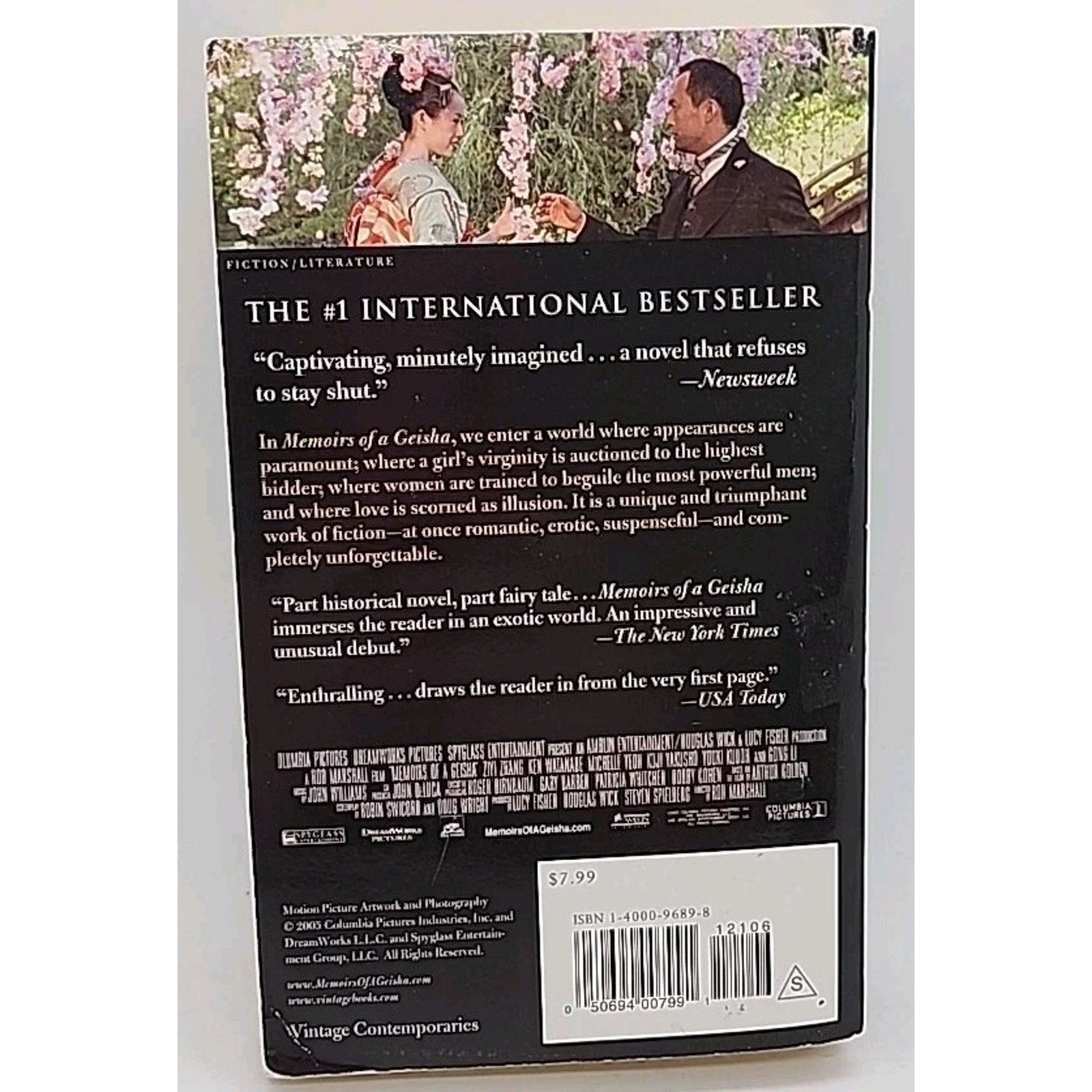 Memoirs of a Geisha by Arthur Golden (2005, Mass Market)