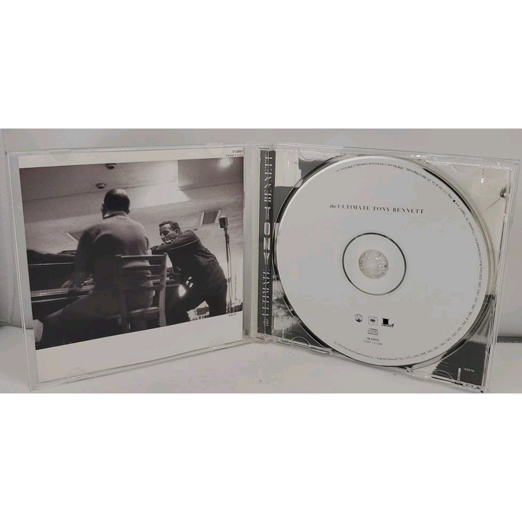The Ultimate Tony Bennett by Tony Bennett (CD, Nov-2000, Legacy Records)