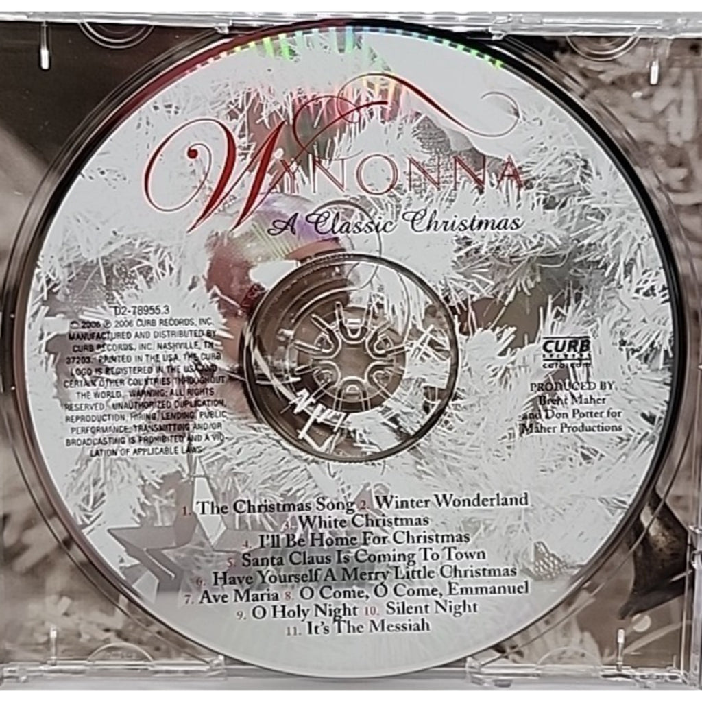A Classic Christmas by Judd, Wynonna (CD, 2006)
