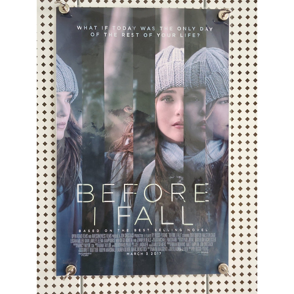 Before I Fall - Authentic Movie Theater - 11X17 Mini Poster