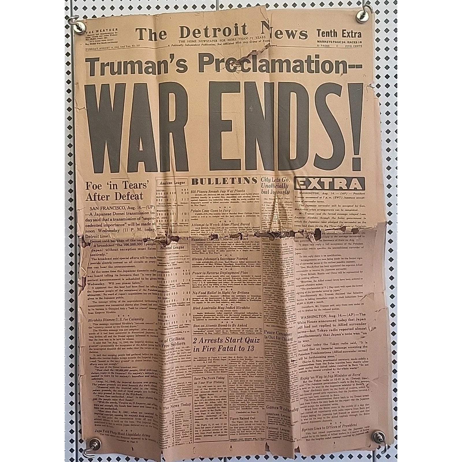 The Detroit News: Truman's Proclamation-- War Ends! - August 14 1945