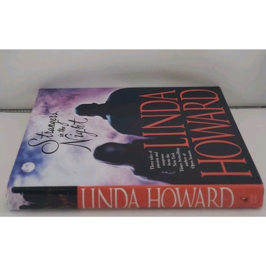 Strangers in the Night by Linda Howard (2001, Hardcover)
