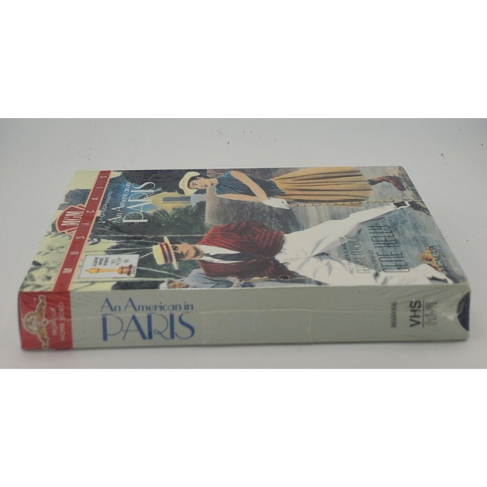 An American Paris (VHS) MGM Musicals *Brand New*