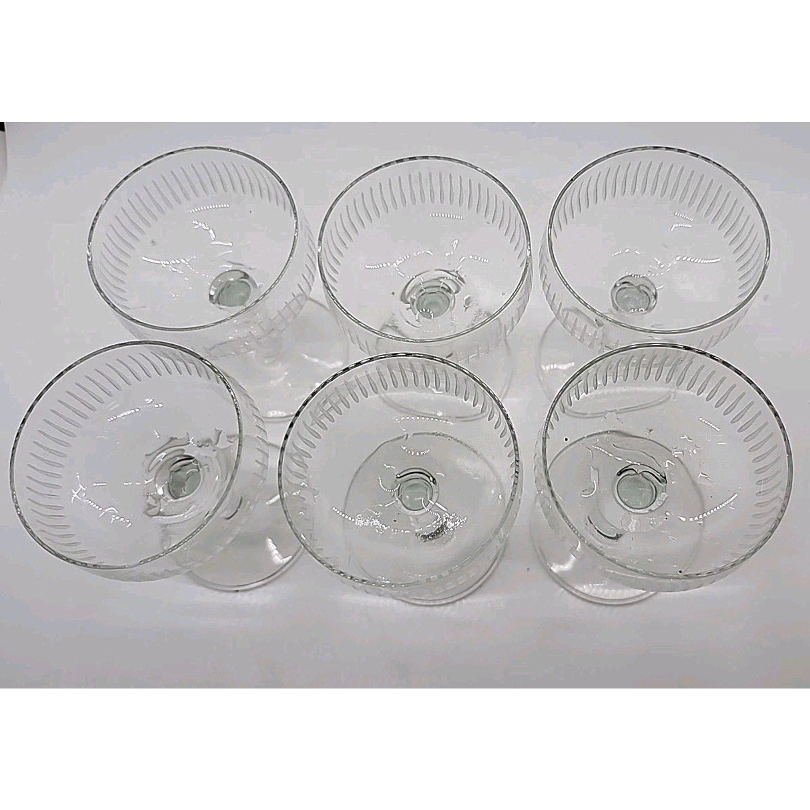 Textured Glass Wineglass / Champagne Sherries Set of 11 Cups
