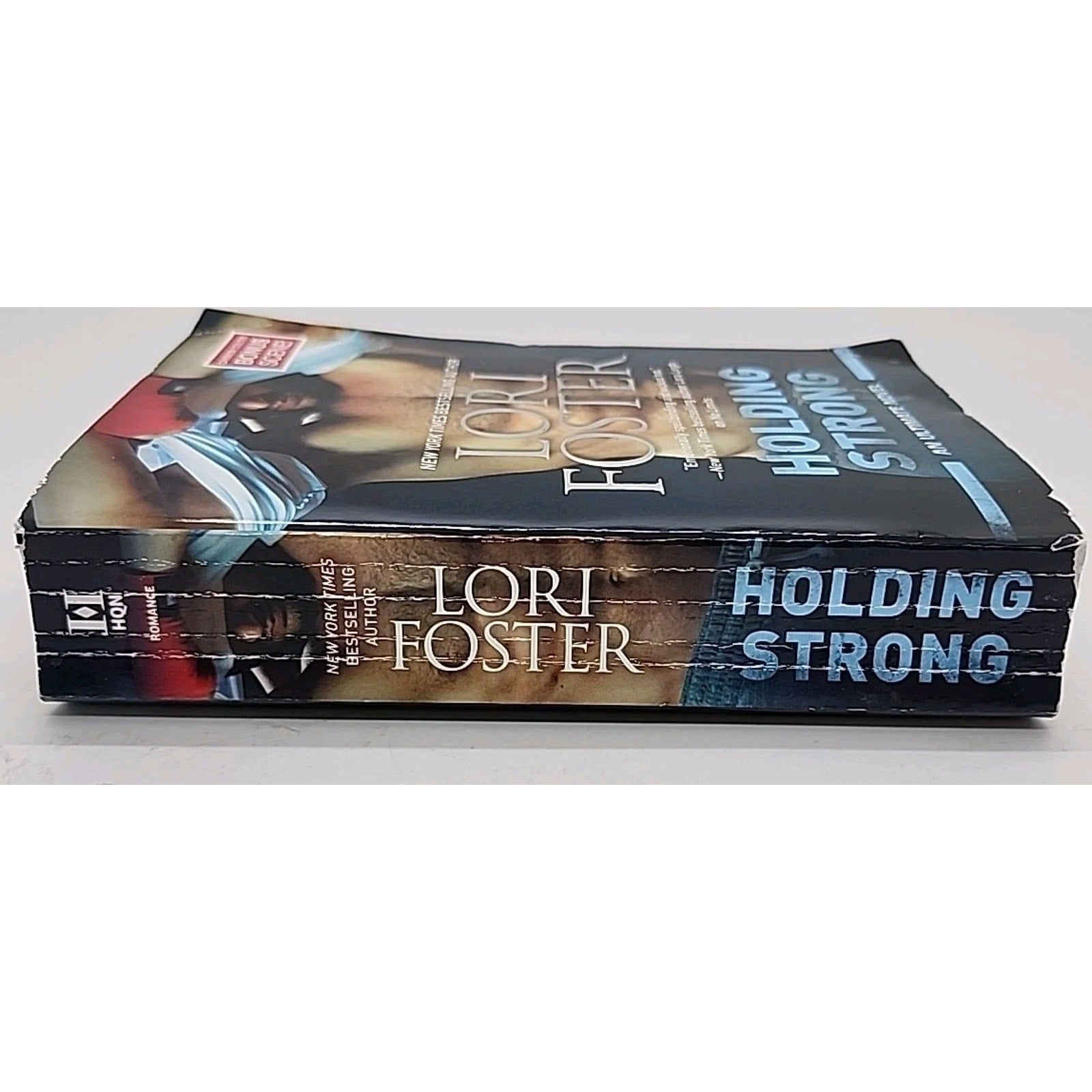 Holding Strong by Lori Foster (2015, Mass Market)