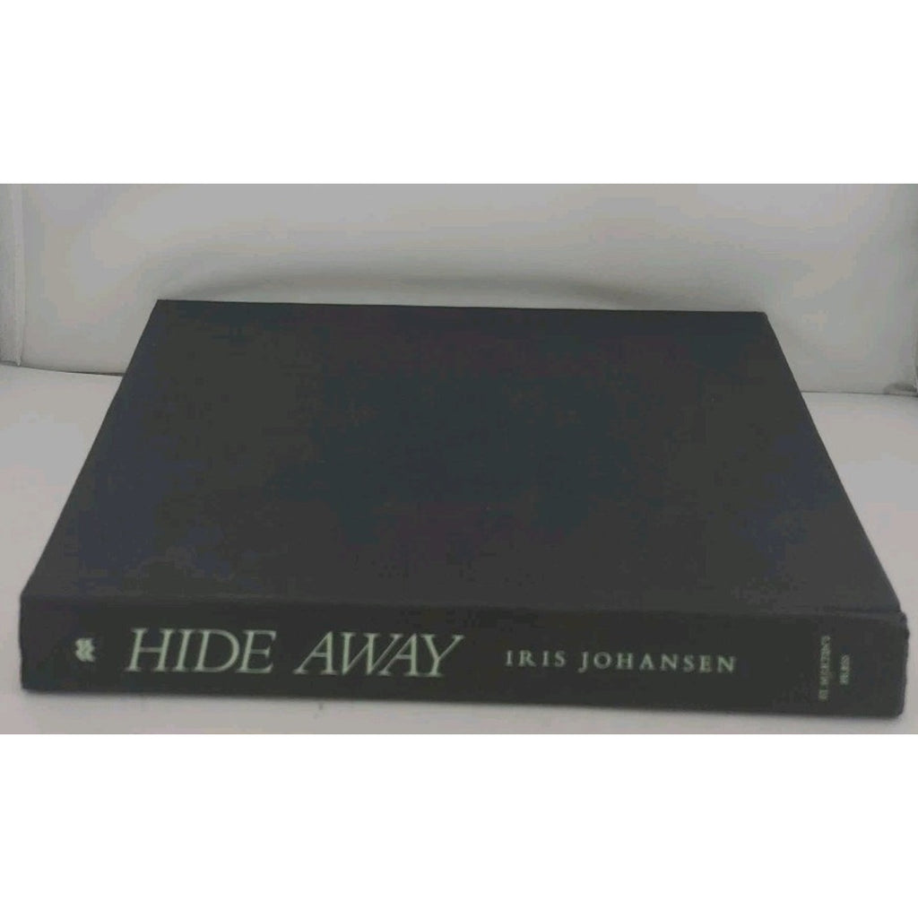 Hide Away by Iris Johansen (2016, Hardcover)