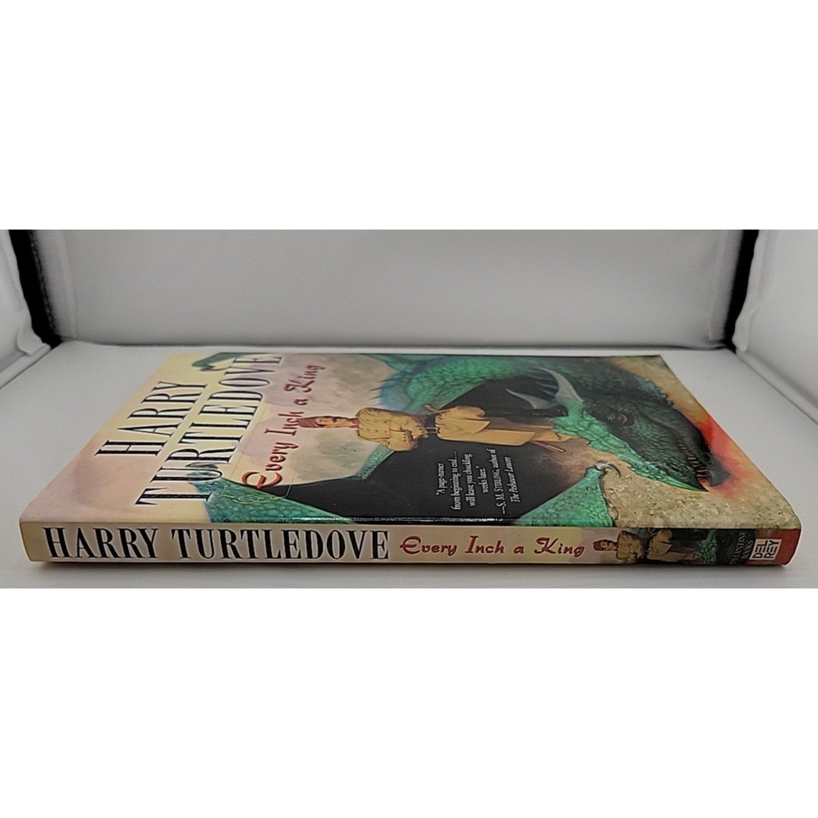 Every Inch a King : A Novel by Harry Turtledove (2007, Paperback)