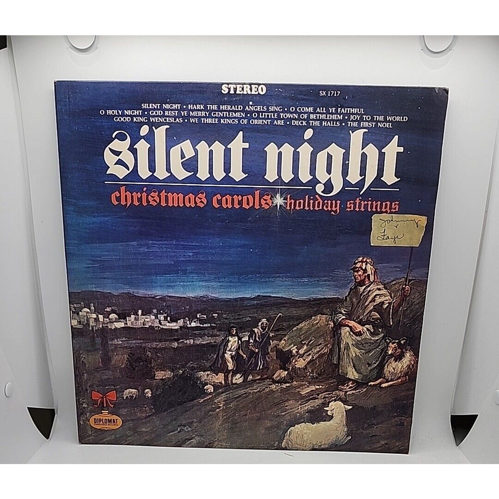 Silent Night Christmas Carols - Holiday Strings (Record)