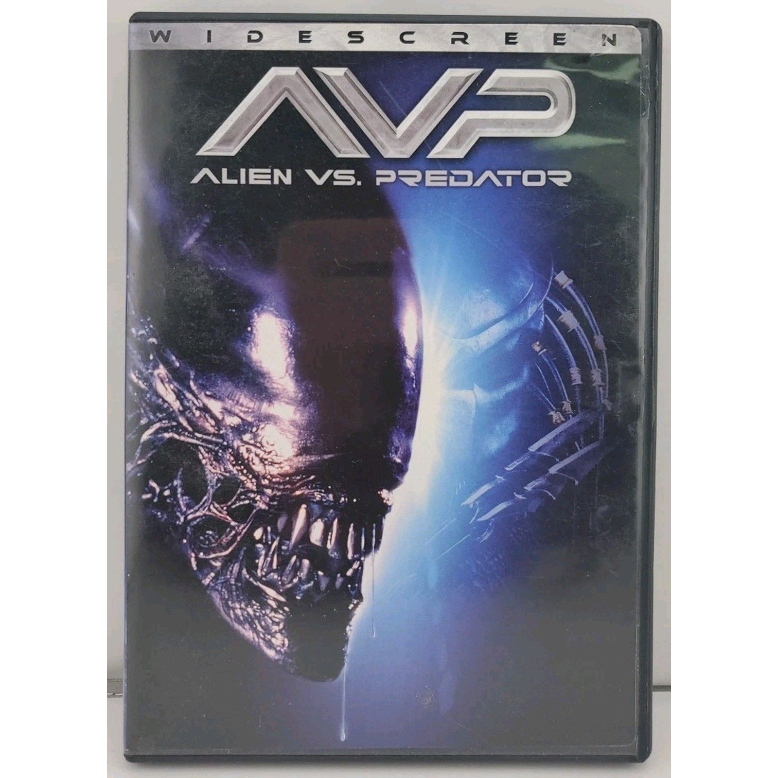 Alien Vs Predator (DVD, 2004)