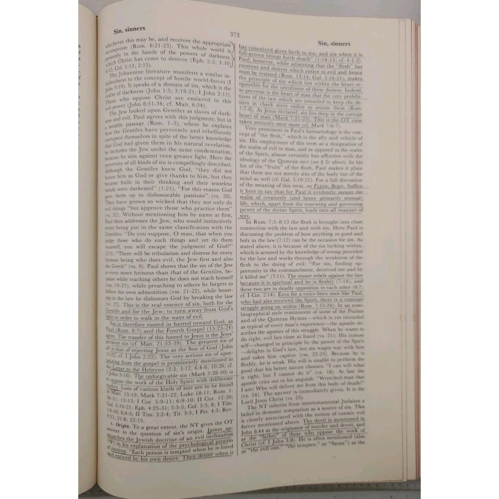 The Interpreter's Dictionary of the Bible Volume 4 R-Z Hardcover