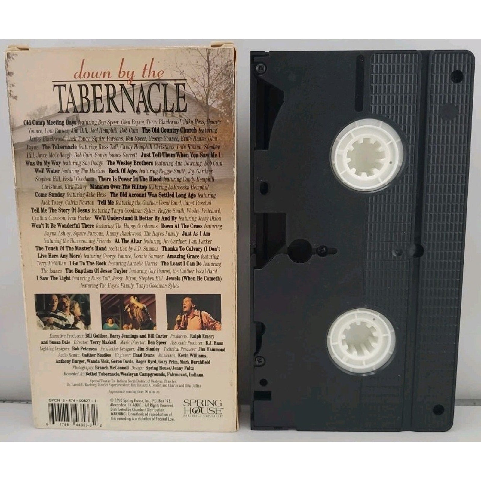 Down by the Tabernacle [Video] by Bill & Gloria Gaither (Gospel) (VHS, Feb-1998,