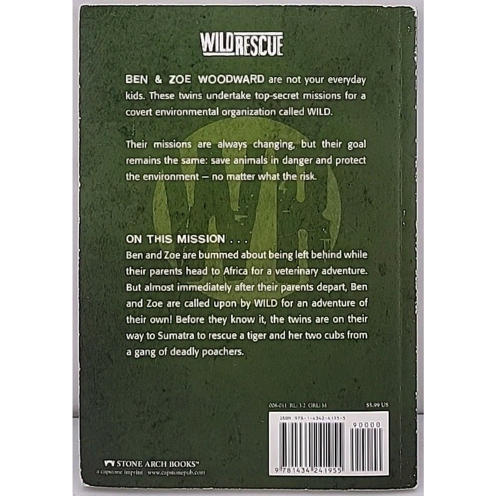 Poacher Panic (Wild Rescue) - Paperback By J Burchett