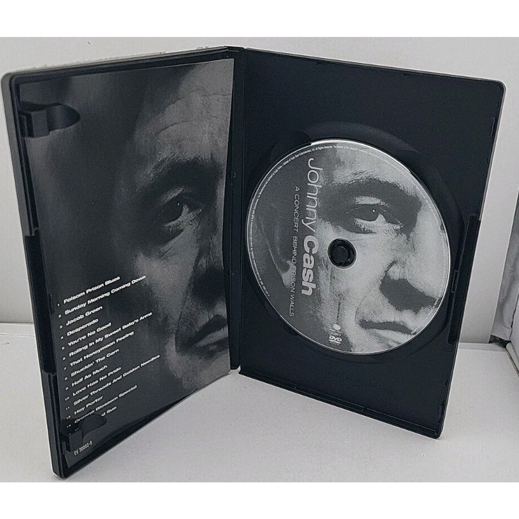 A Concert: Behind Prison Walls (DVD)