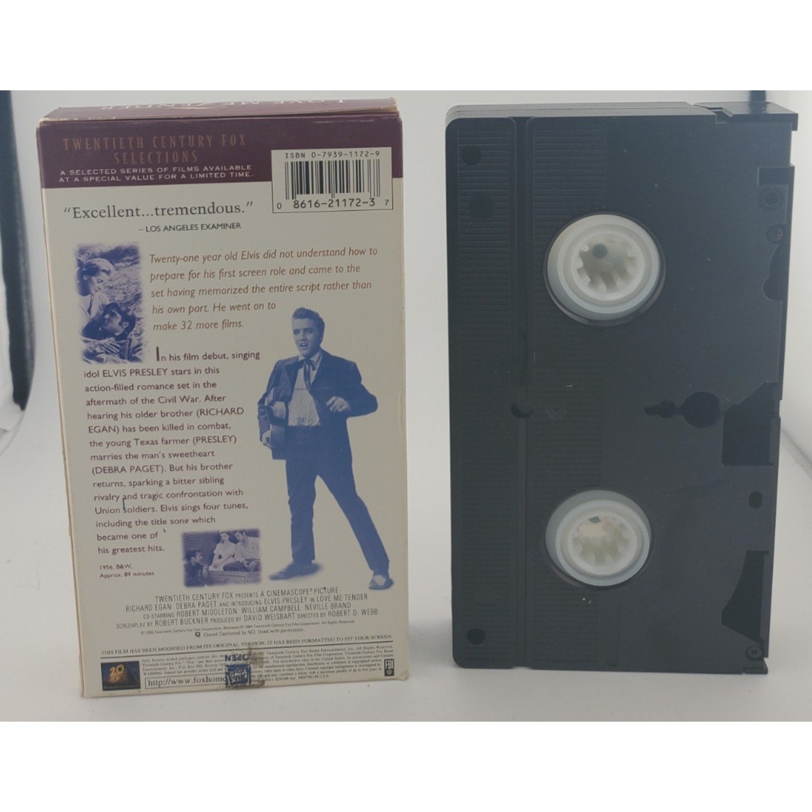 Love Me Tender (VHS)