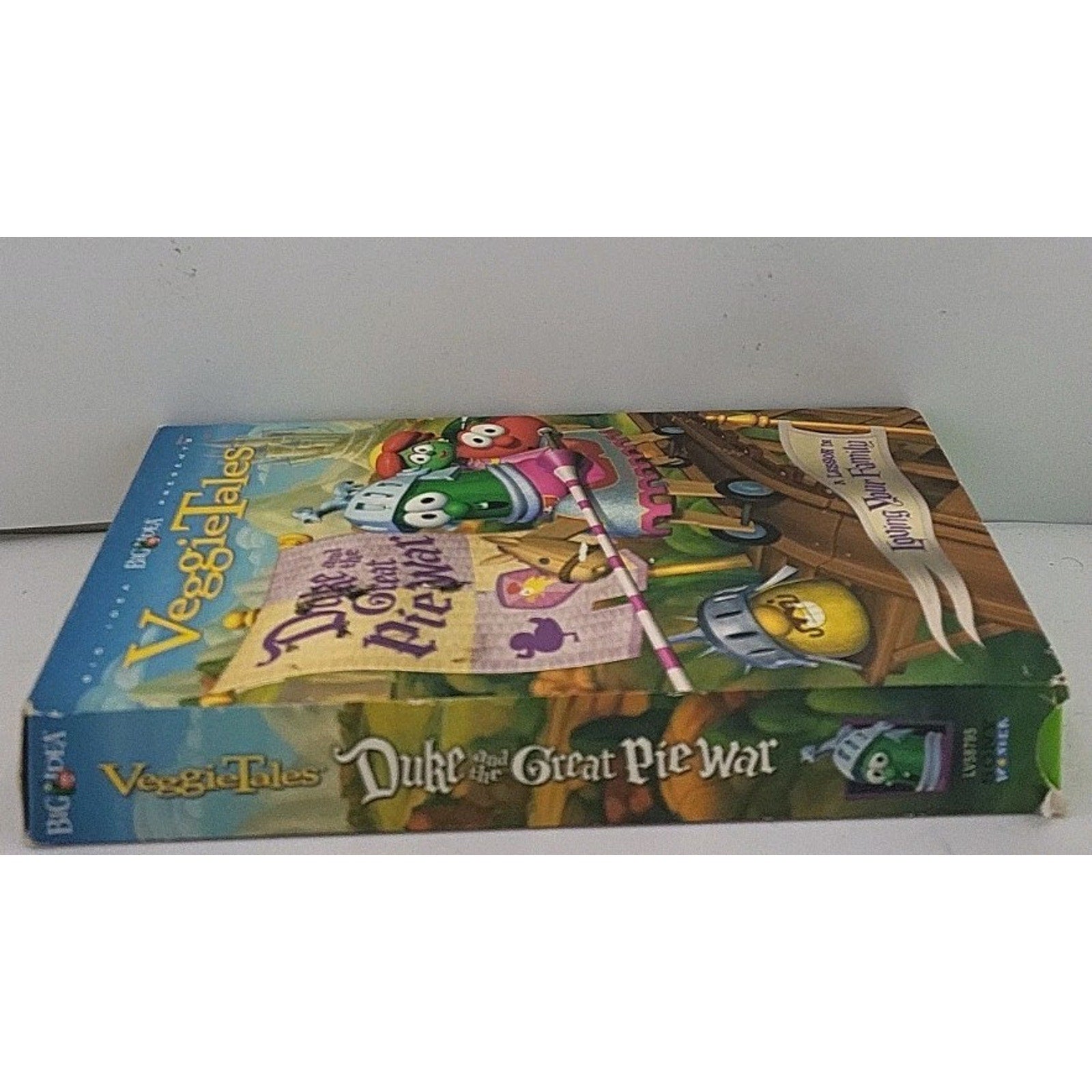 VeggieTales - Duke and the Great Pie War (VHS, 2005)