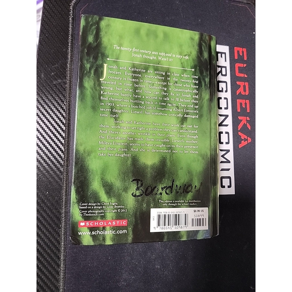 Caught : The Missing Book 5 by Margaret Peterson Haddix, Hardcover