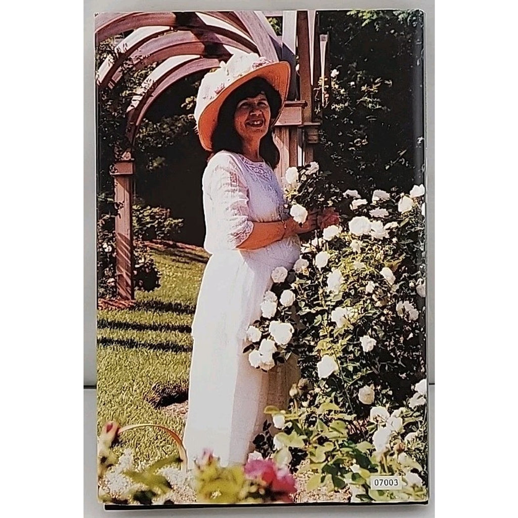 Stitches in Time by Barbara Michaels (1995, Hardcover)