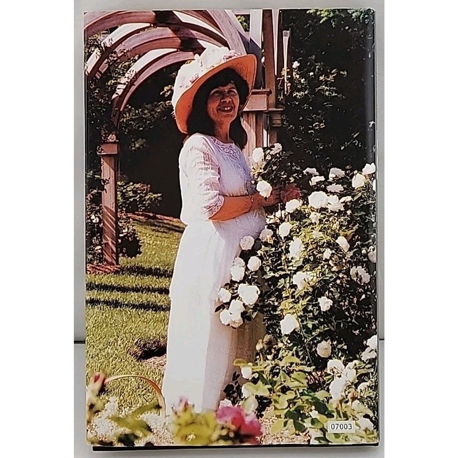 Stitches in Time by Barbara Michaels (1995, Hardcover)
