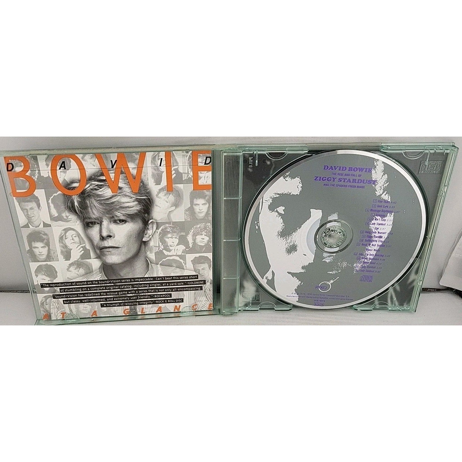 Rise & Fall of Ziggy Stardust and the Spiders from Mars [Bonus Tracks] by David