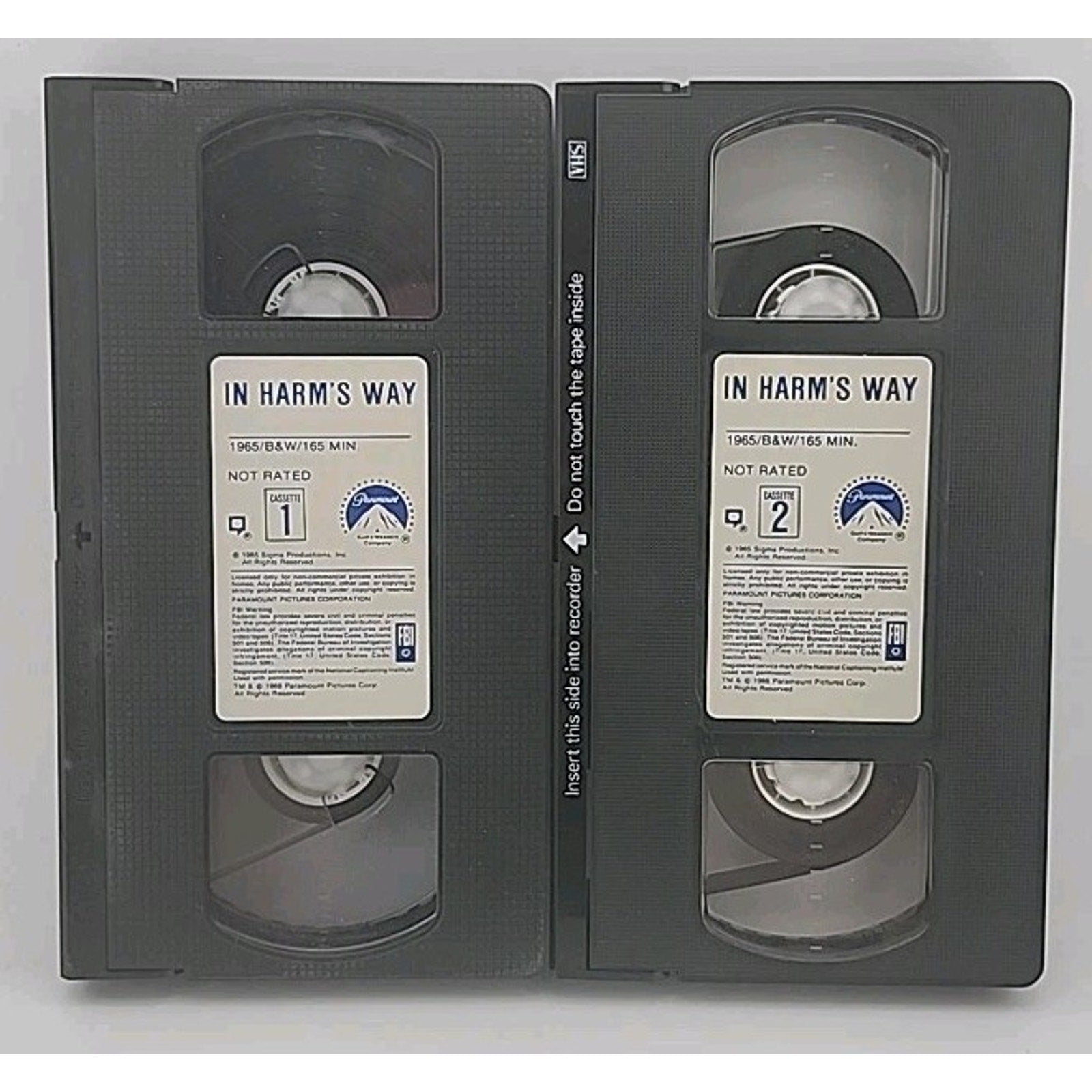In Harm's Way VHS Video John Wayne Kirk Douglas