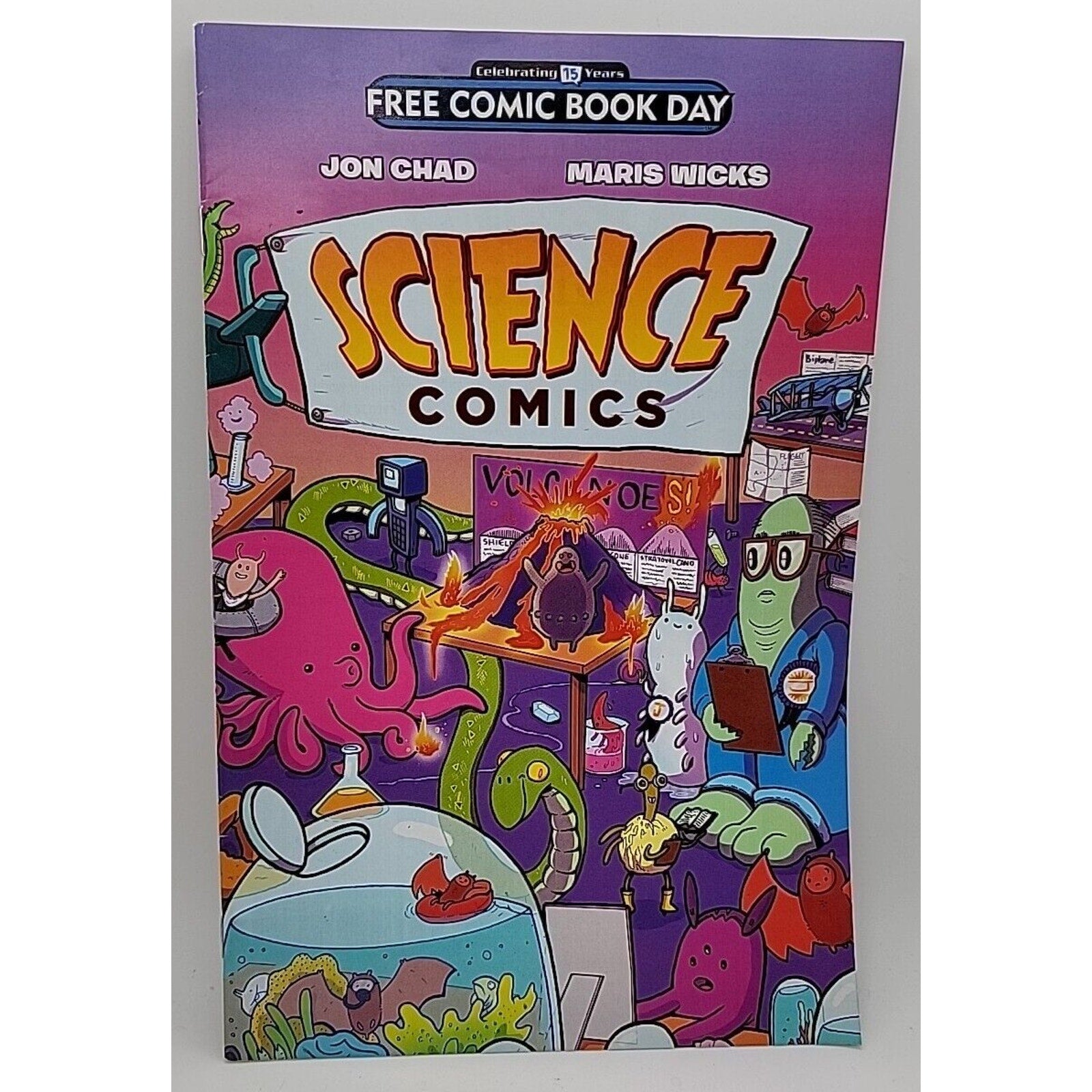 Free Comic Book Day: Science Comics (FIRST Second May 2016)