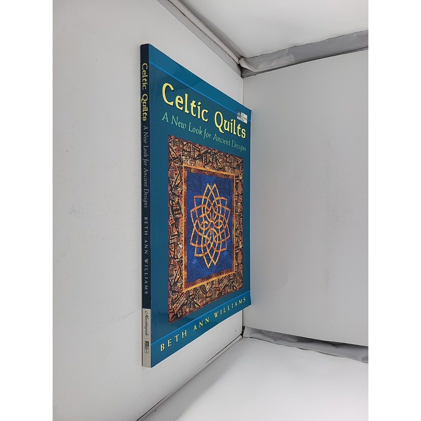 Celtic Quilts : A New Look for Ancient Designs by Beth Williams (2000,...