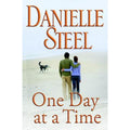 One Day at a Time by Danielle Steel (2009, Hardcover)
