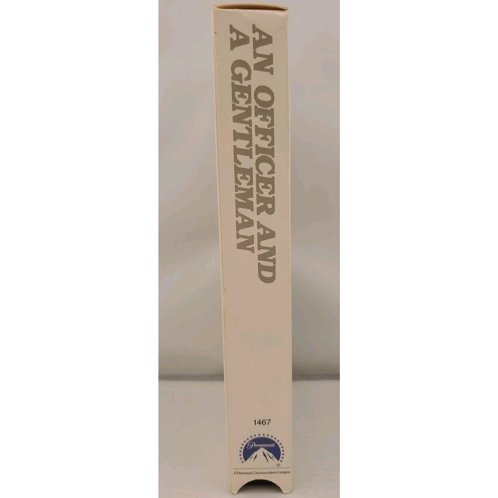 Officer & a Gentleman (VHS, 1981) Red Text