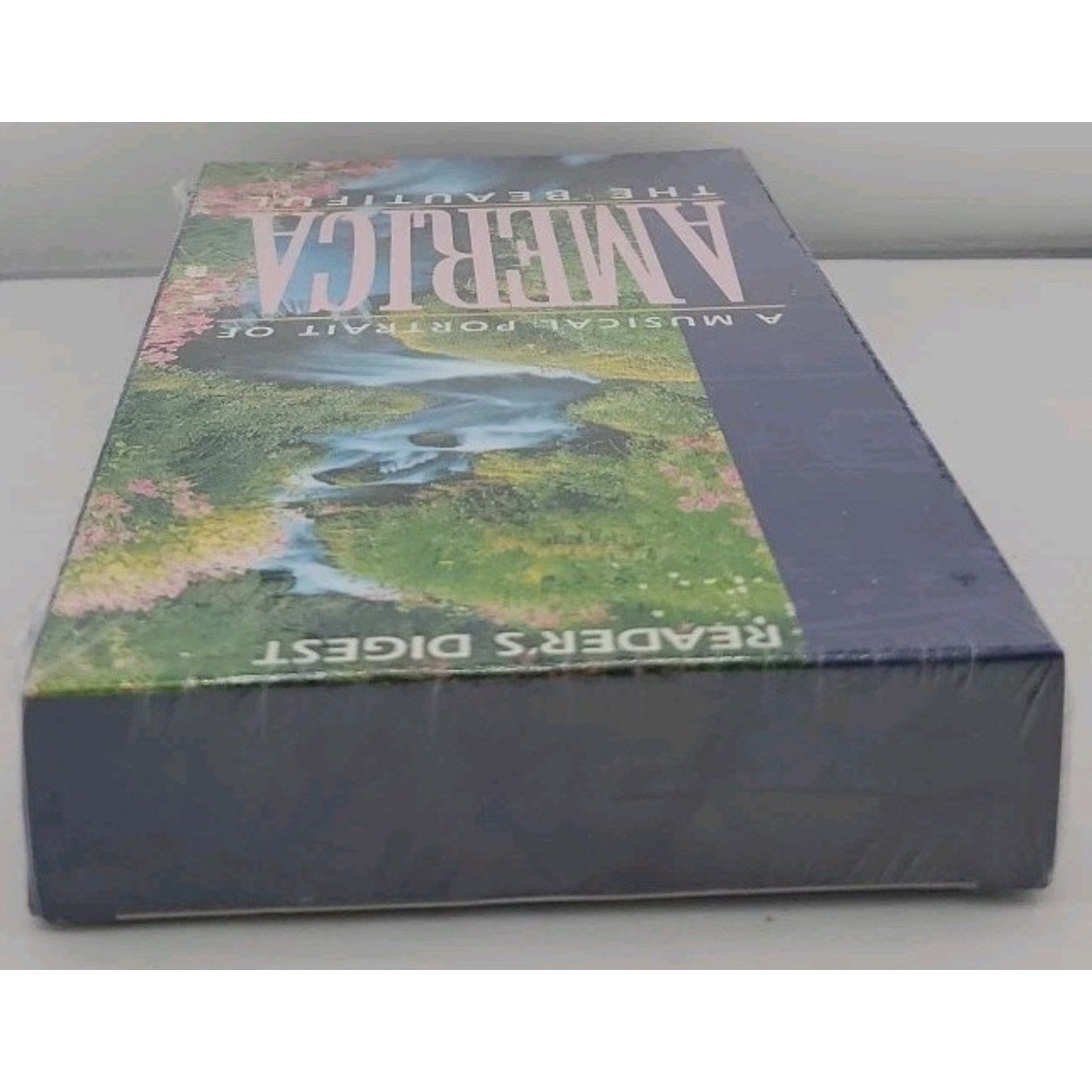A Musical Portrait Of America The Beautiful Seal (VHS) *Brand New*