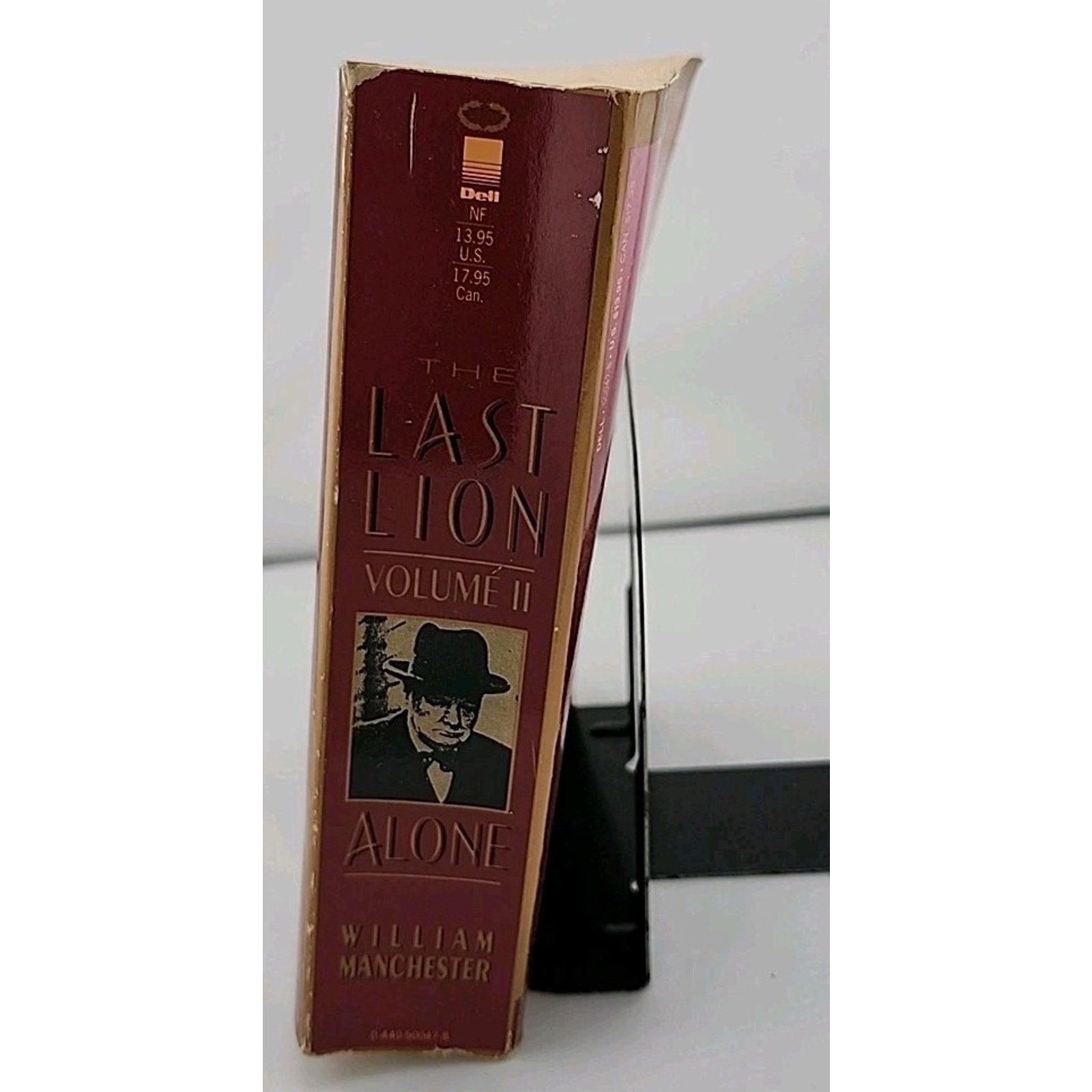 Last Lion : Alone, 1932-1940 by William Manchester (1989, Trade Paperback)