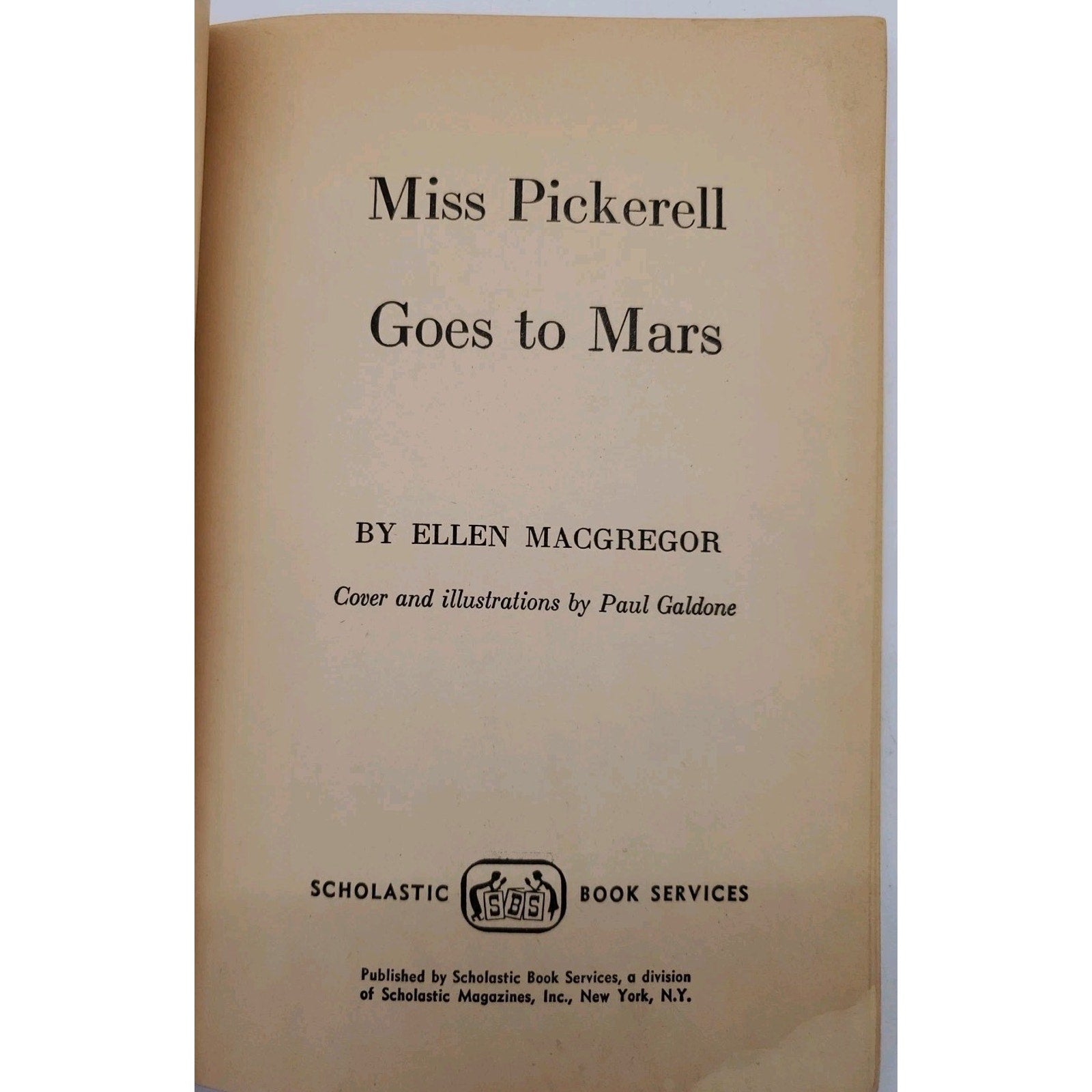 Miss Pickerell Goes To Mars Scholastic Book By Ellen MacGregor