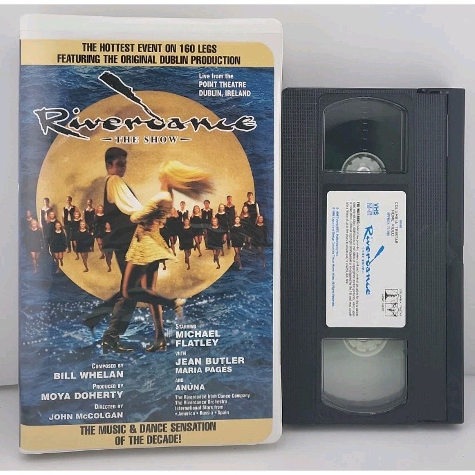 Riverdance - The Show (VHS, 1996, Clam Shell Case)