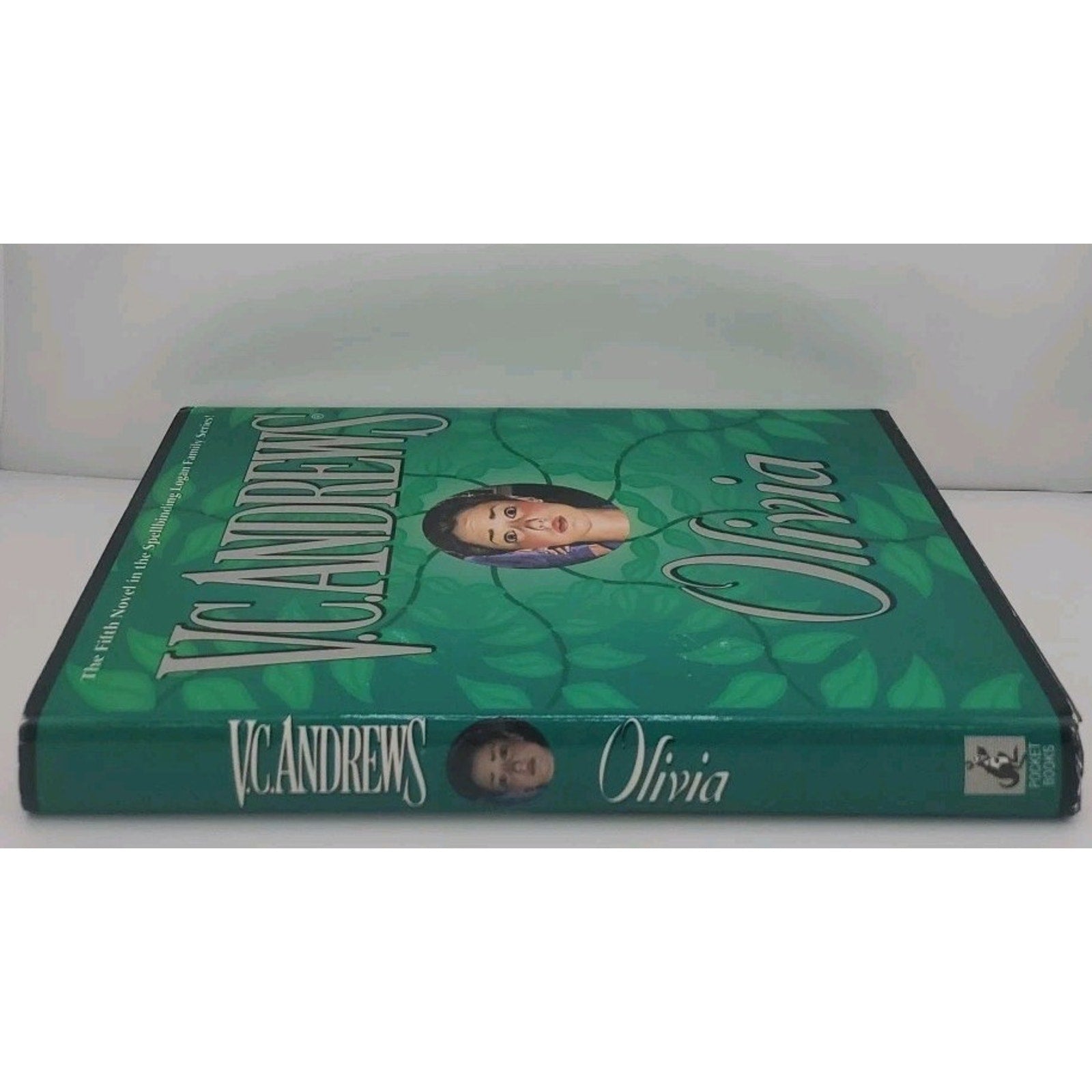Olivia by V.C. Andrews (Hardcover)