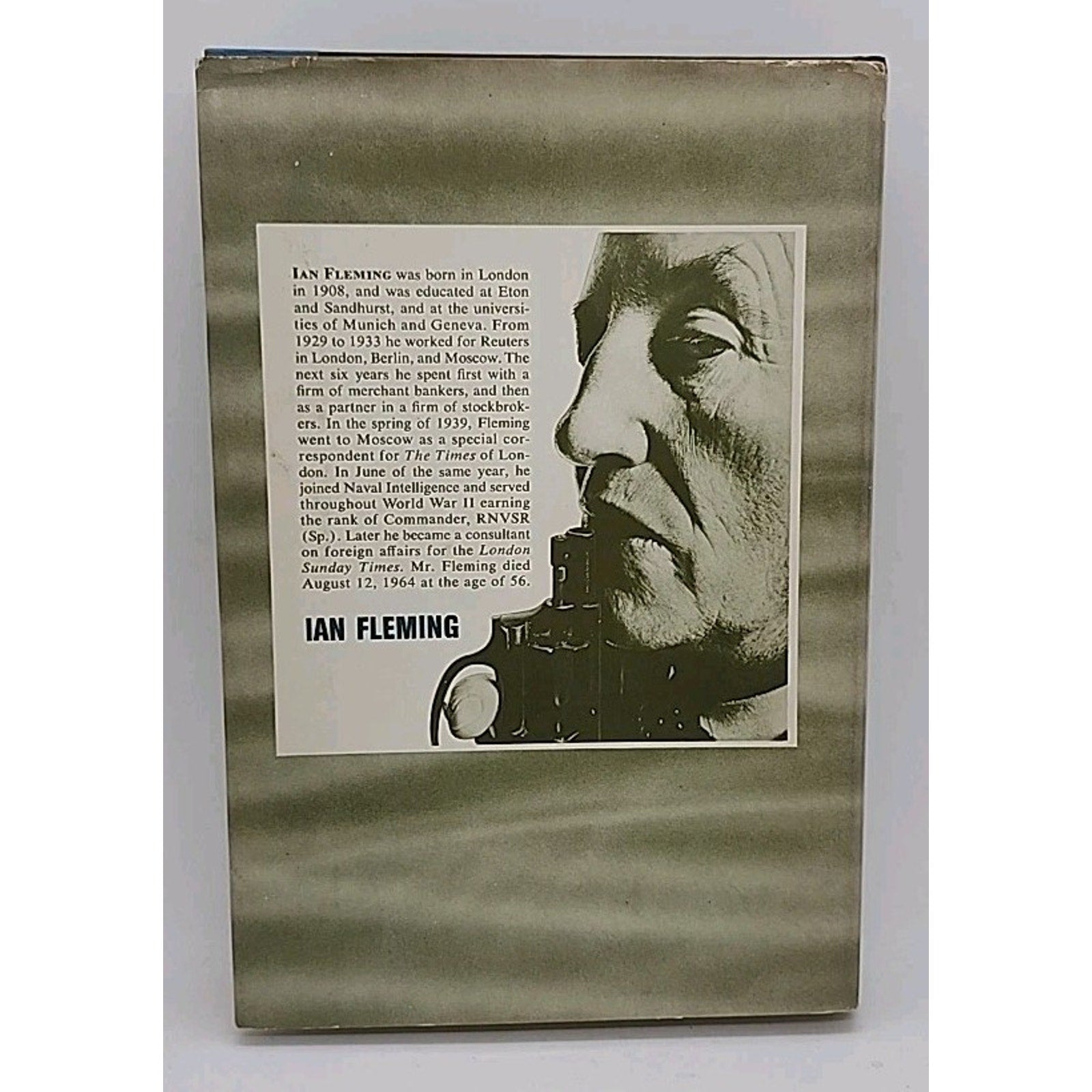Ian Fleming - The Man With The Golden Gun (Hardcover)