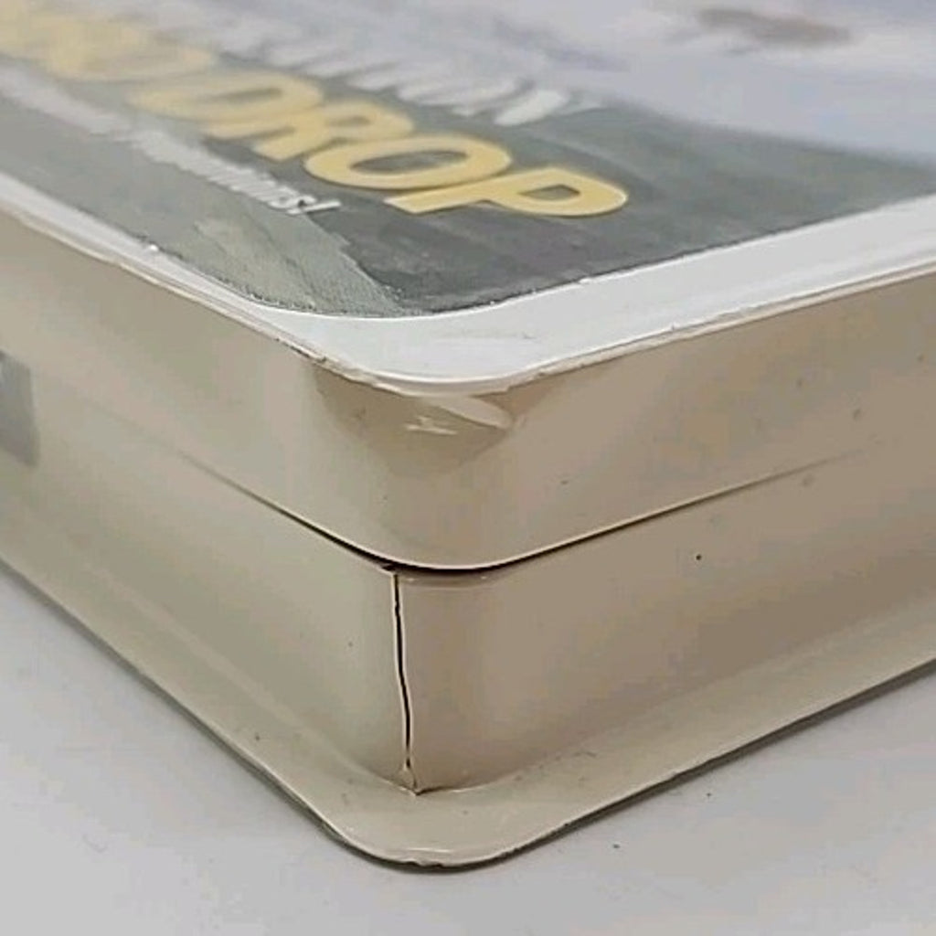 Operation Dumbo Drop (VHS, 1996, Clam Shell)