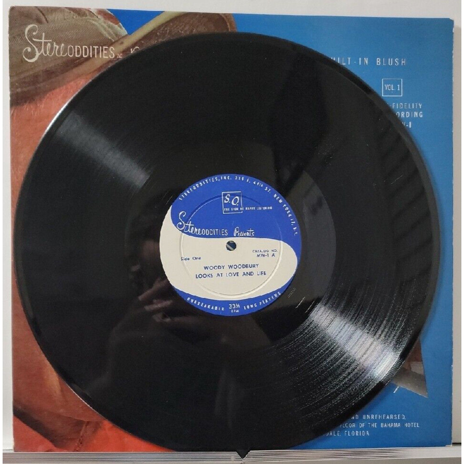 Woody Woodbury Looks At Love And Life (Record)