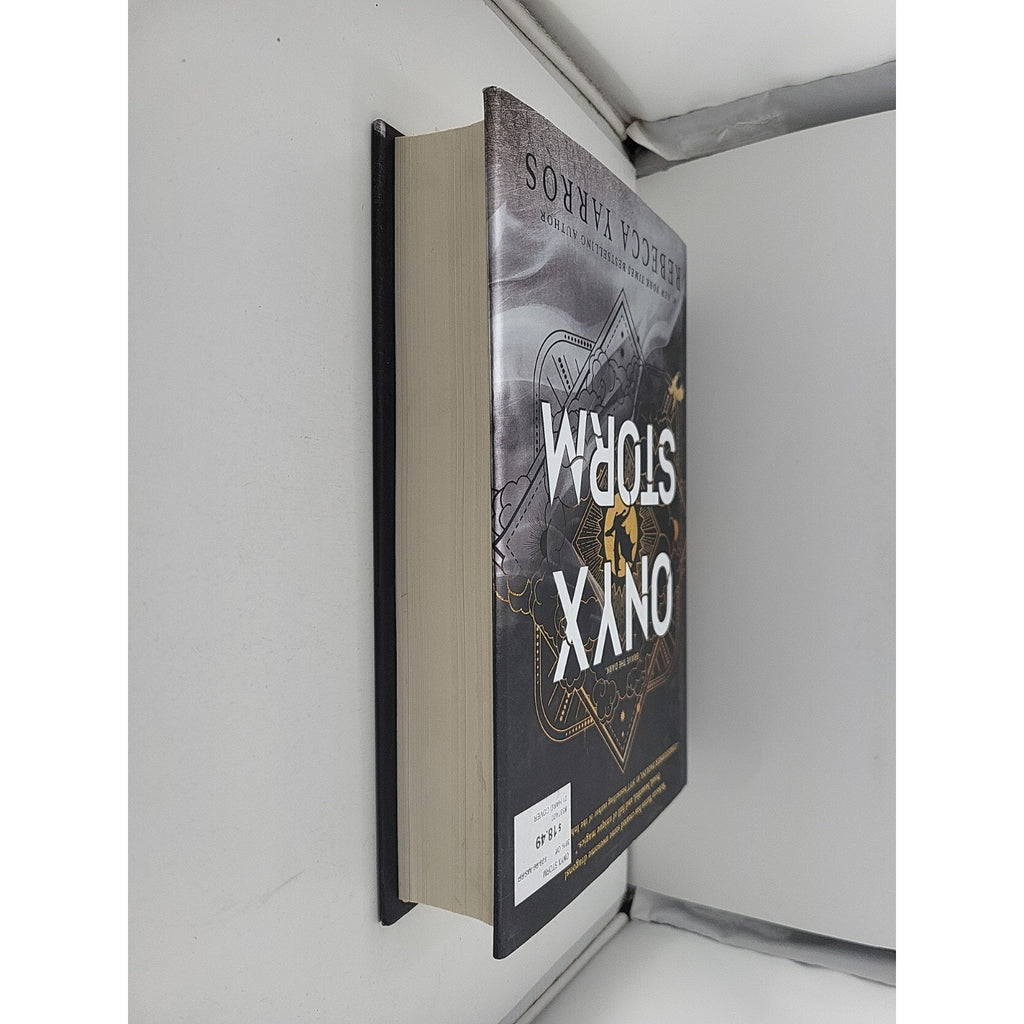 Onyx Storm (Standard Edition) by Rebecca Yarros (2025, Hardcover)