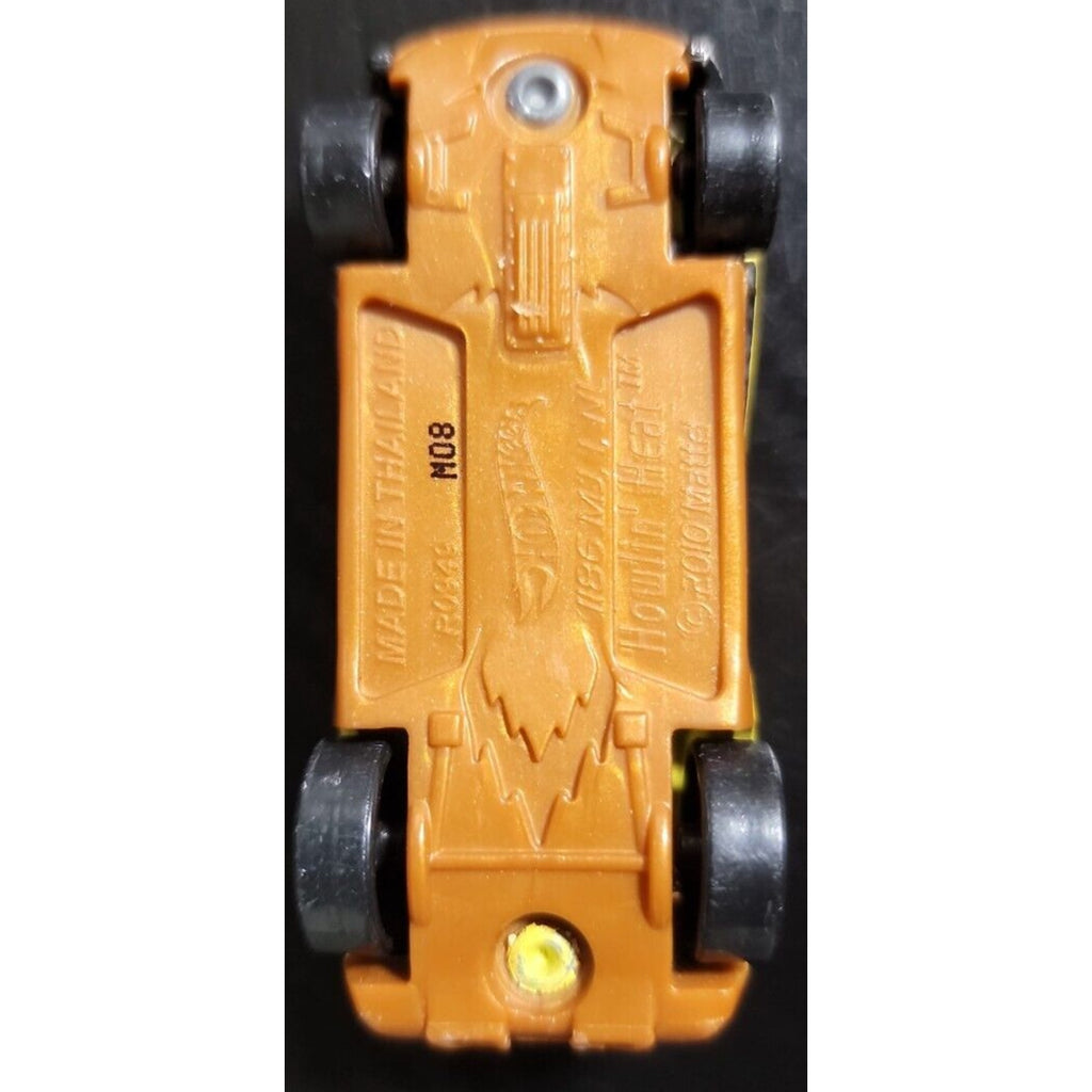 Hot Wheels/Mattel 2010 Howlin' Heat Vehicle