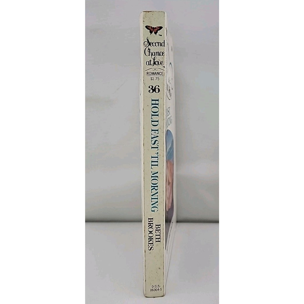 Beth Brookes - Hold Fast 'Til Morning (Second Chance at Love) - 1982 - Paperback