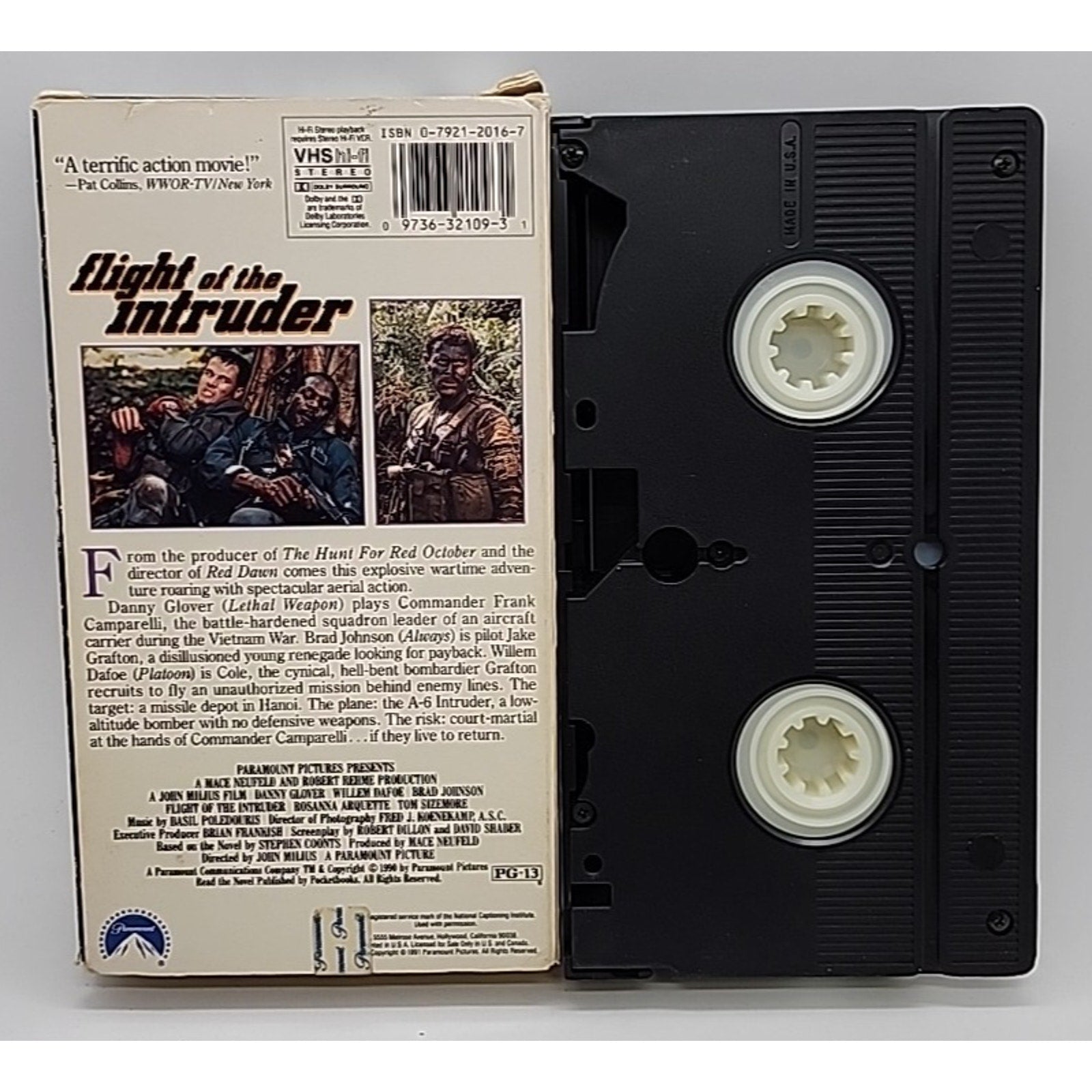 Flight of the Intruder (VHS, 2000)