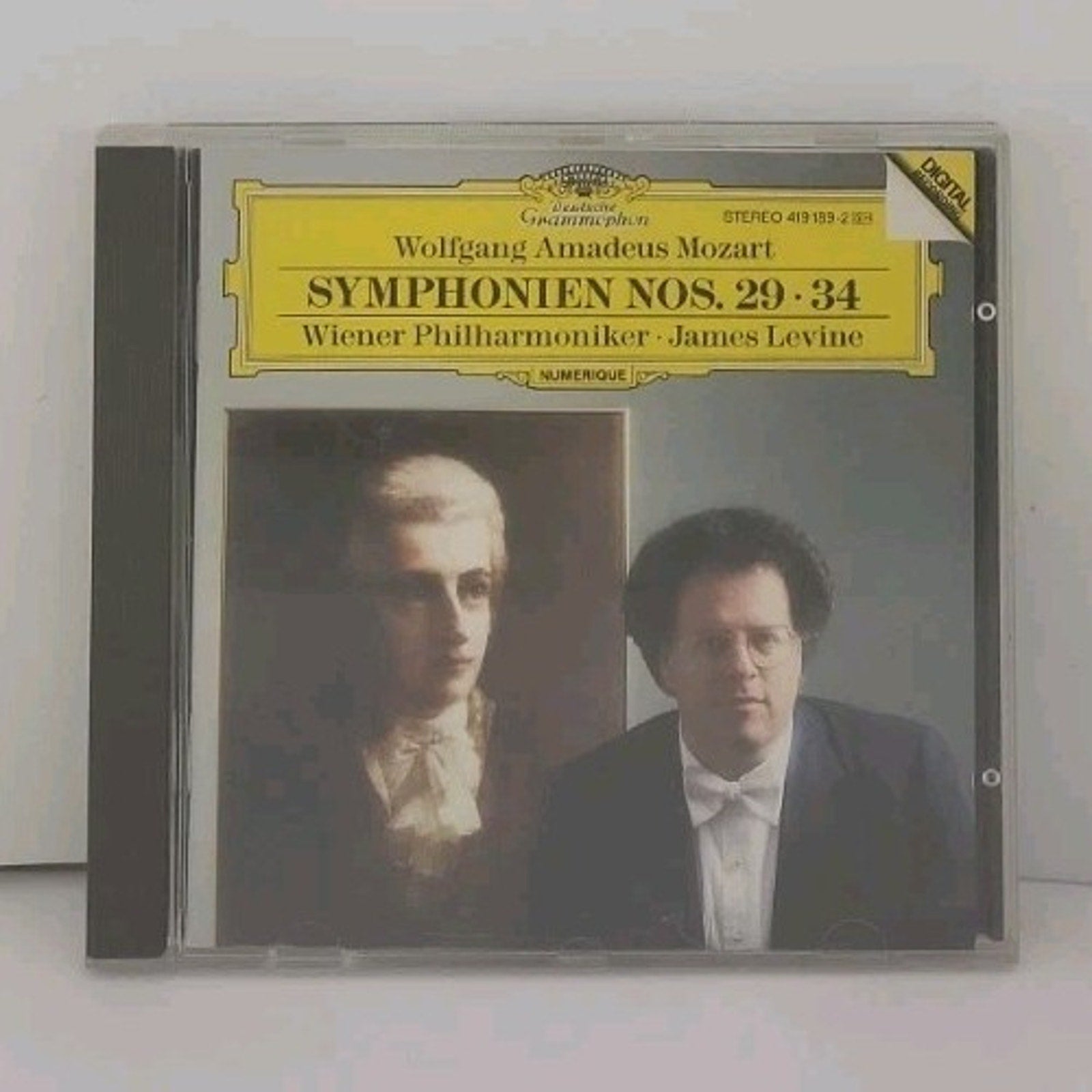 Mozart: Symphonies Nos. 29 & 34 ~ Levine - Music CD 1990-10-25 - Deutsche