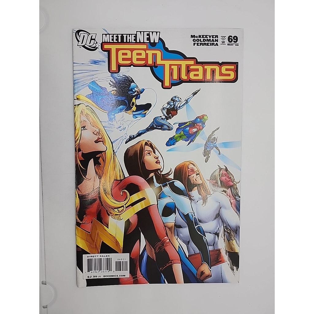 Teen Titans #69 (DC Comics, May 2009)